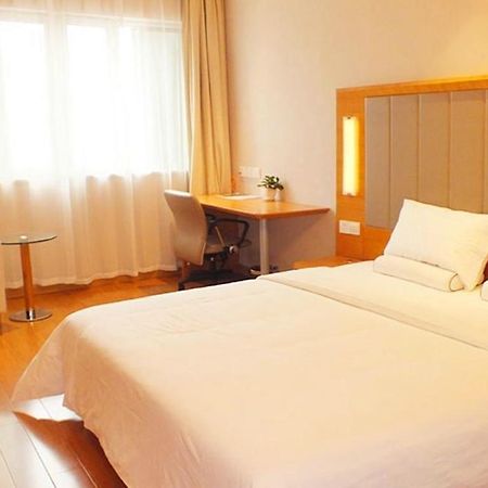 Ji Hotel Changsha Helong Stadium Buitenkant foto